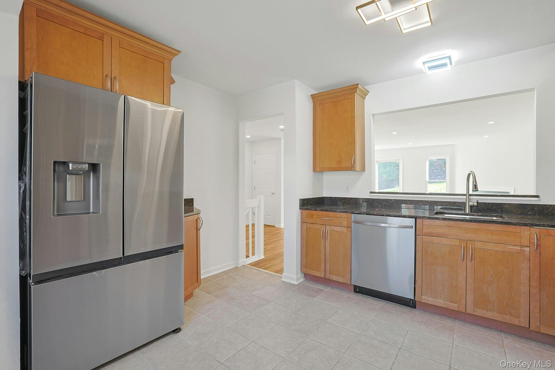 Single Family Victoria Westchester County, NY 10549, MLS-943472-9