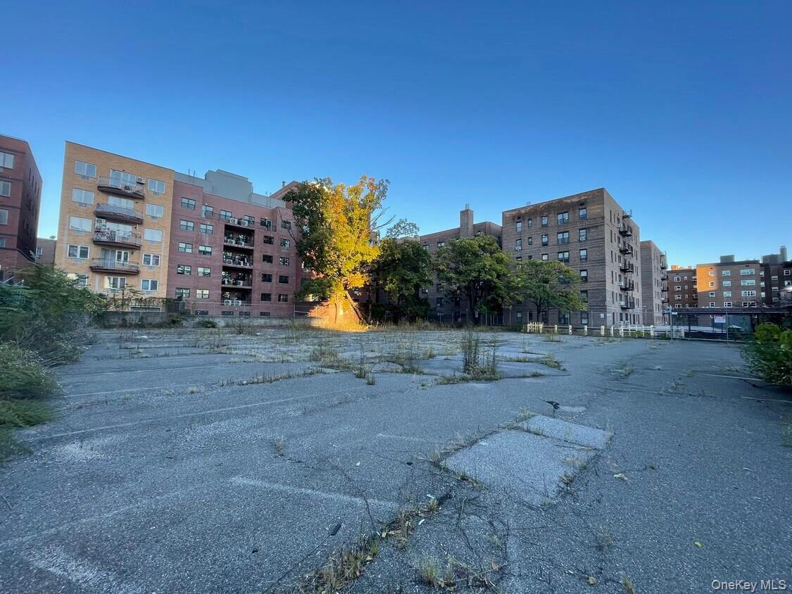 Commercial Lease Blvd  Queens, NY 11355, MLS-943481-5