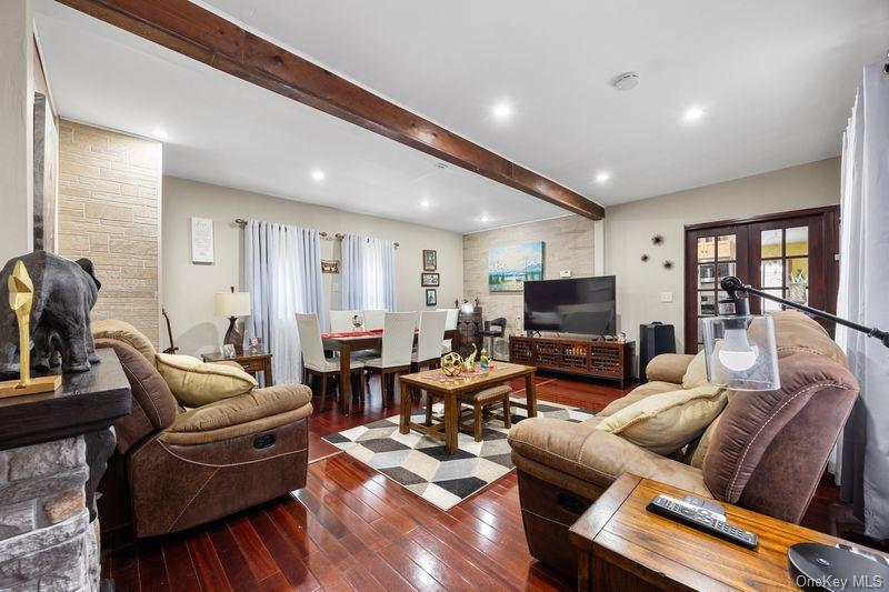 Single Family Burke  Staten Island, NY 10314, MLS-943483-4