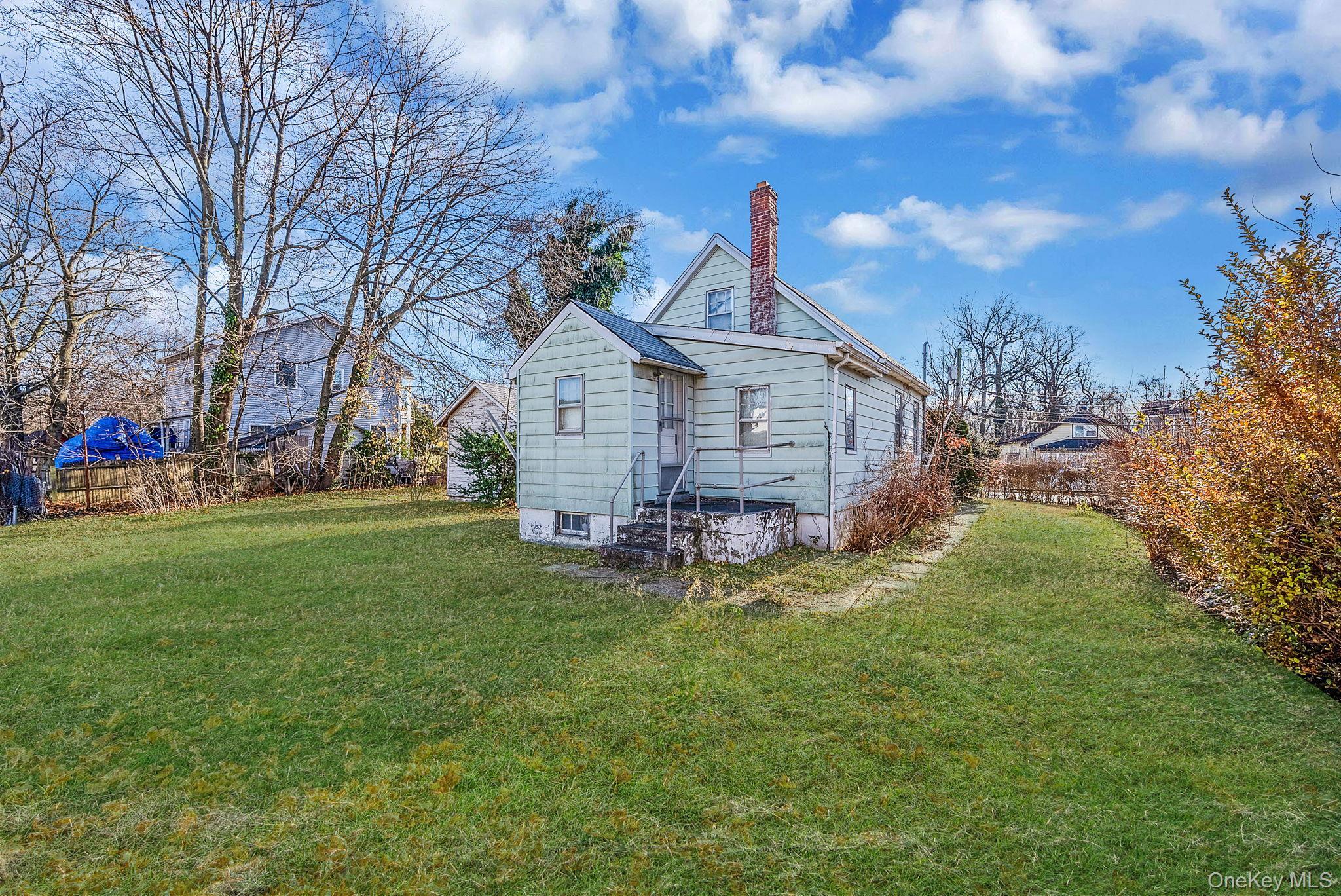 Single Family Hill Nassau County, NY 11553, MLS-943494-11