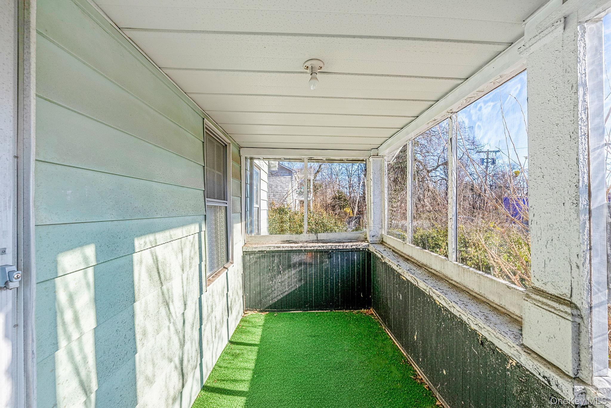 Single Family Hill Nassau County, NY 11553, MLS-943494-15