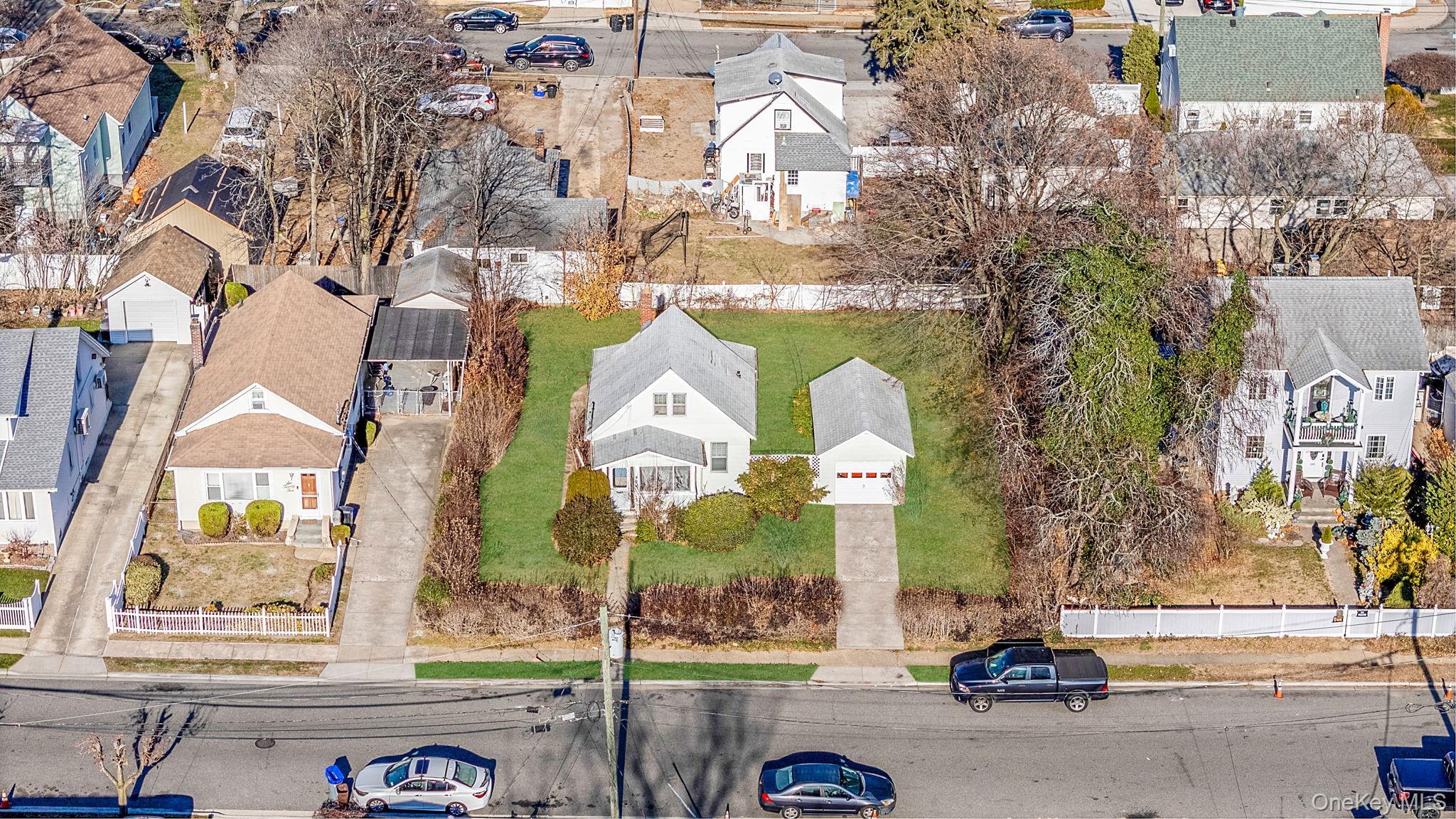 Single Family Hill Nassau County, NY 11553, MLS-943494-2