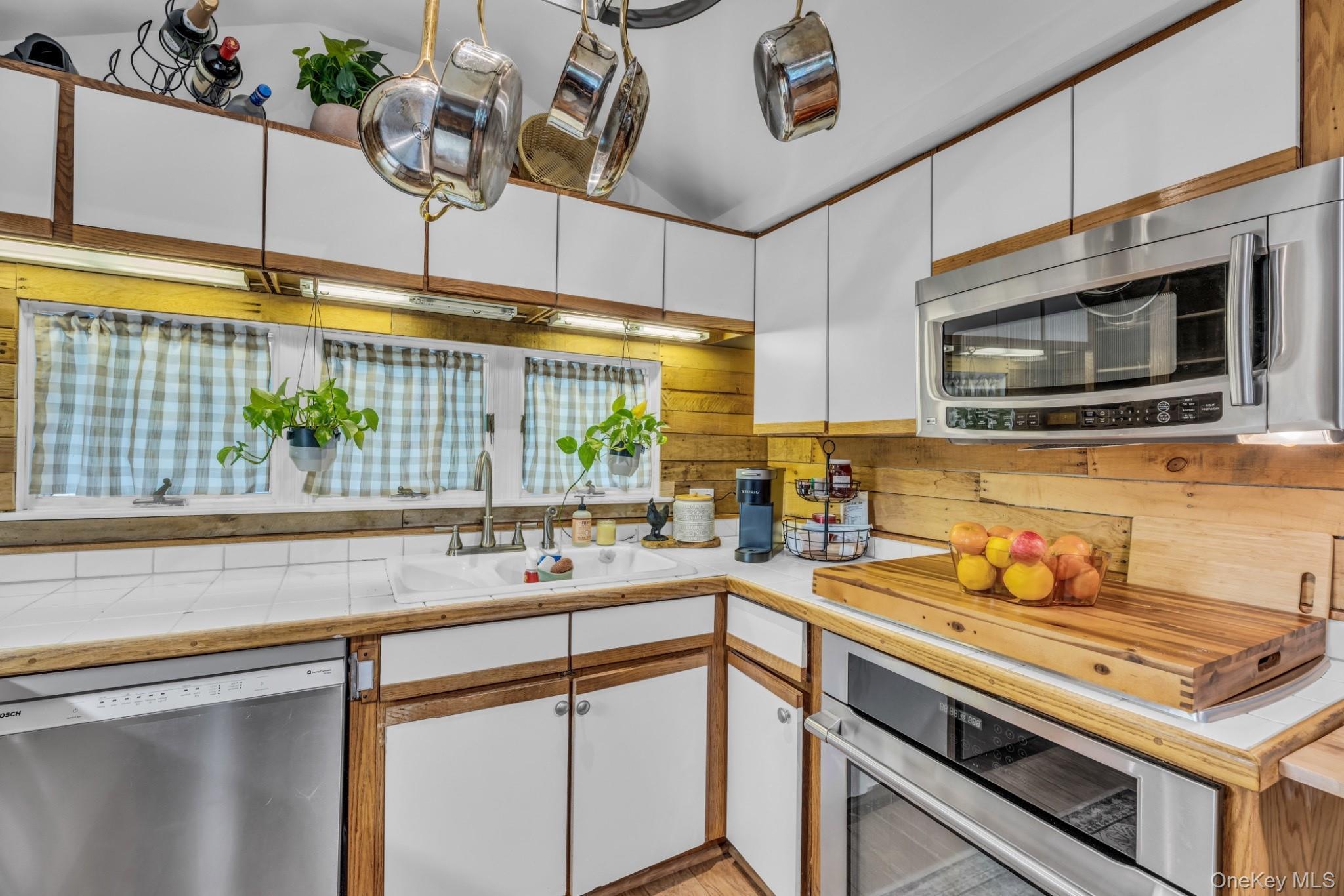 Single Family Sally Suffolk County, NY 11961, MLS-943515-7