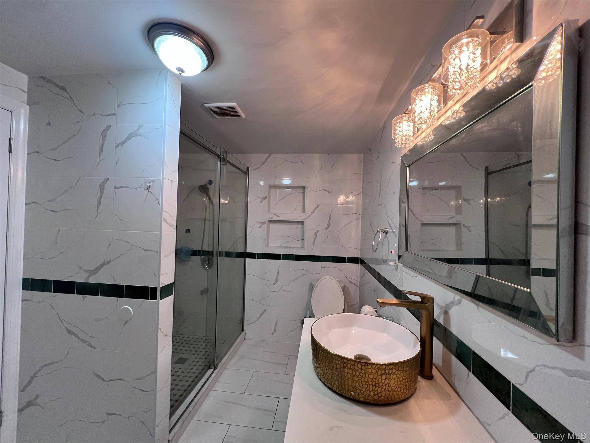 Single Family Seymour Bronx, NY 10469, MLS-943542-15