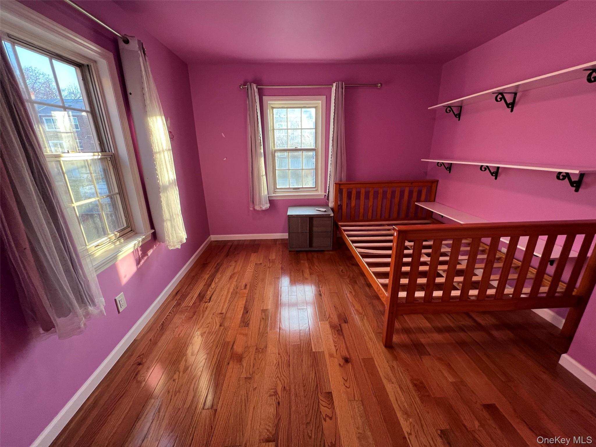 Single Family Seymour Bronx, NY 10469, MLS-943542-33