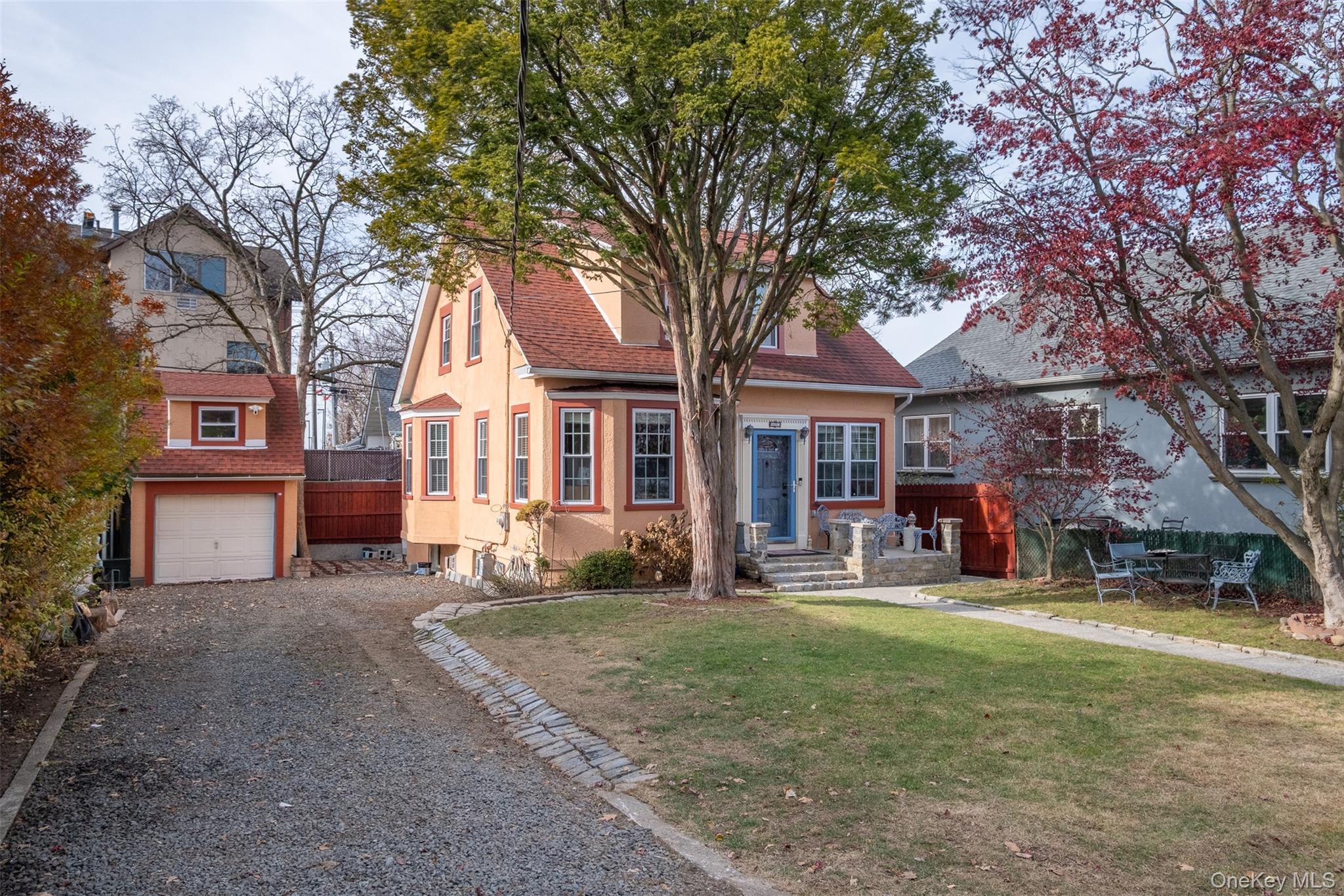 Single Family Minnieford Bronx, NY 10464, MLS-943543-21