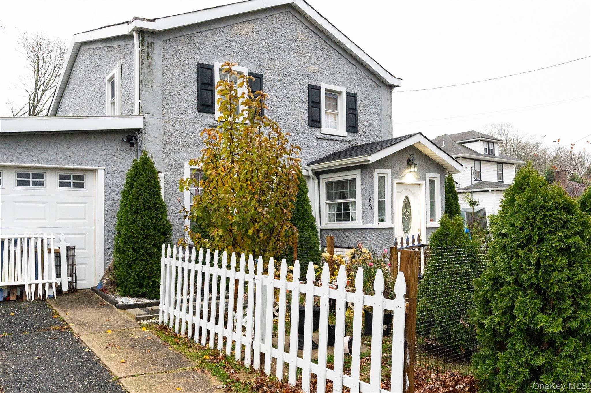 Single Family Orchard Road Suffolk County, NY 11772, MLS-943576-2