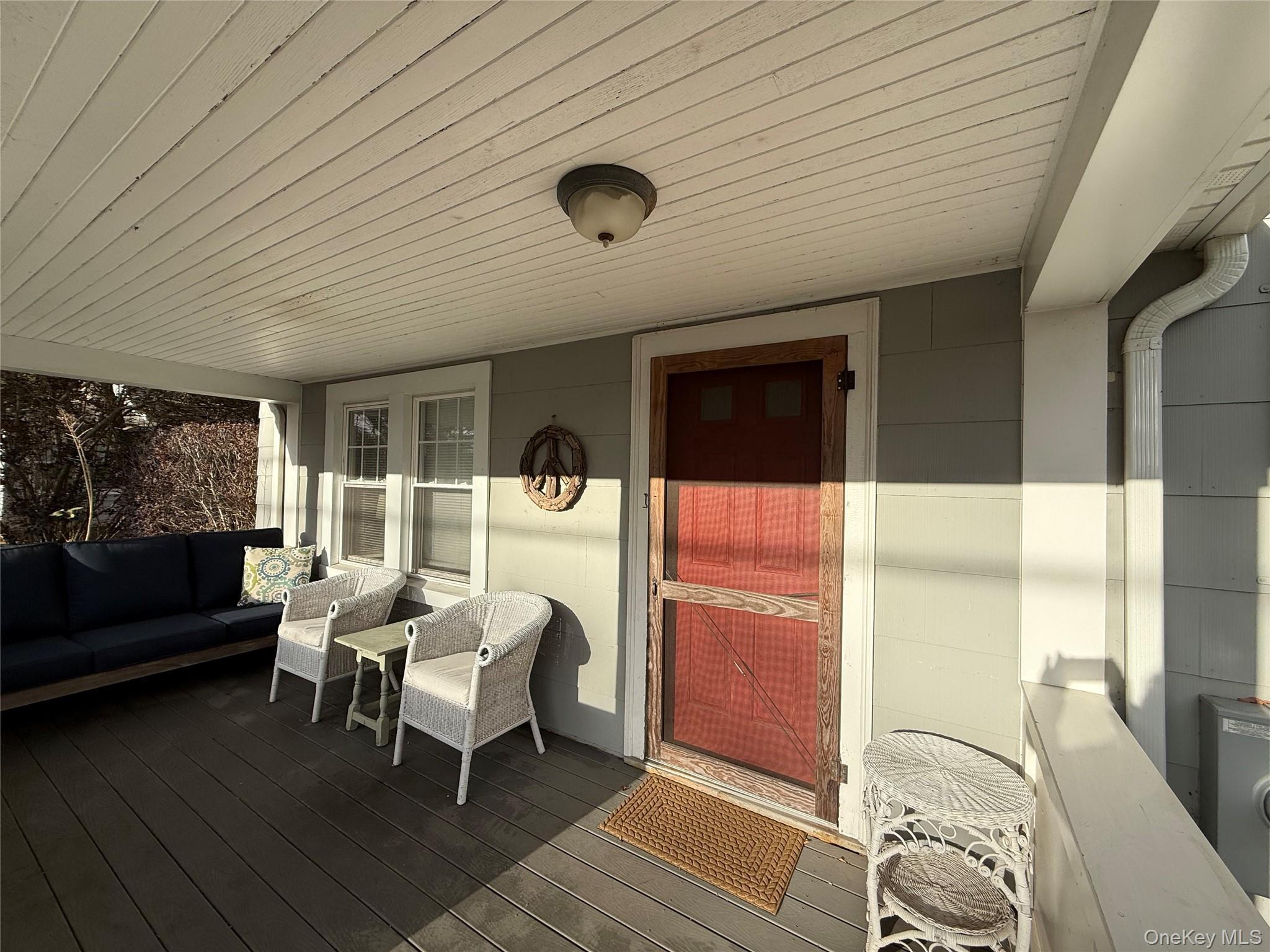 Single Family Pequash Suffolk County, NY 11935, MLS-943582-3