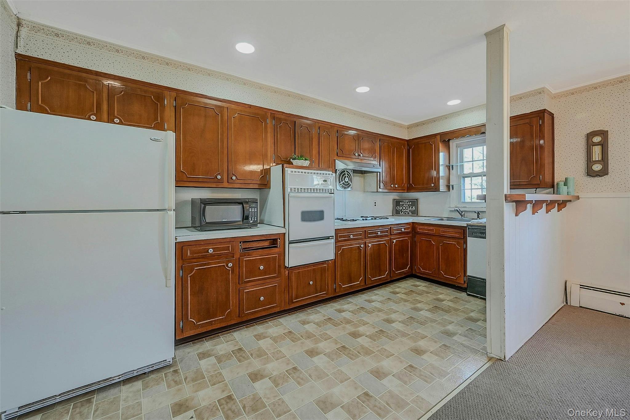 Single Family Doxsee  Suffolk County, NY 11751, MLS-943598-11