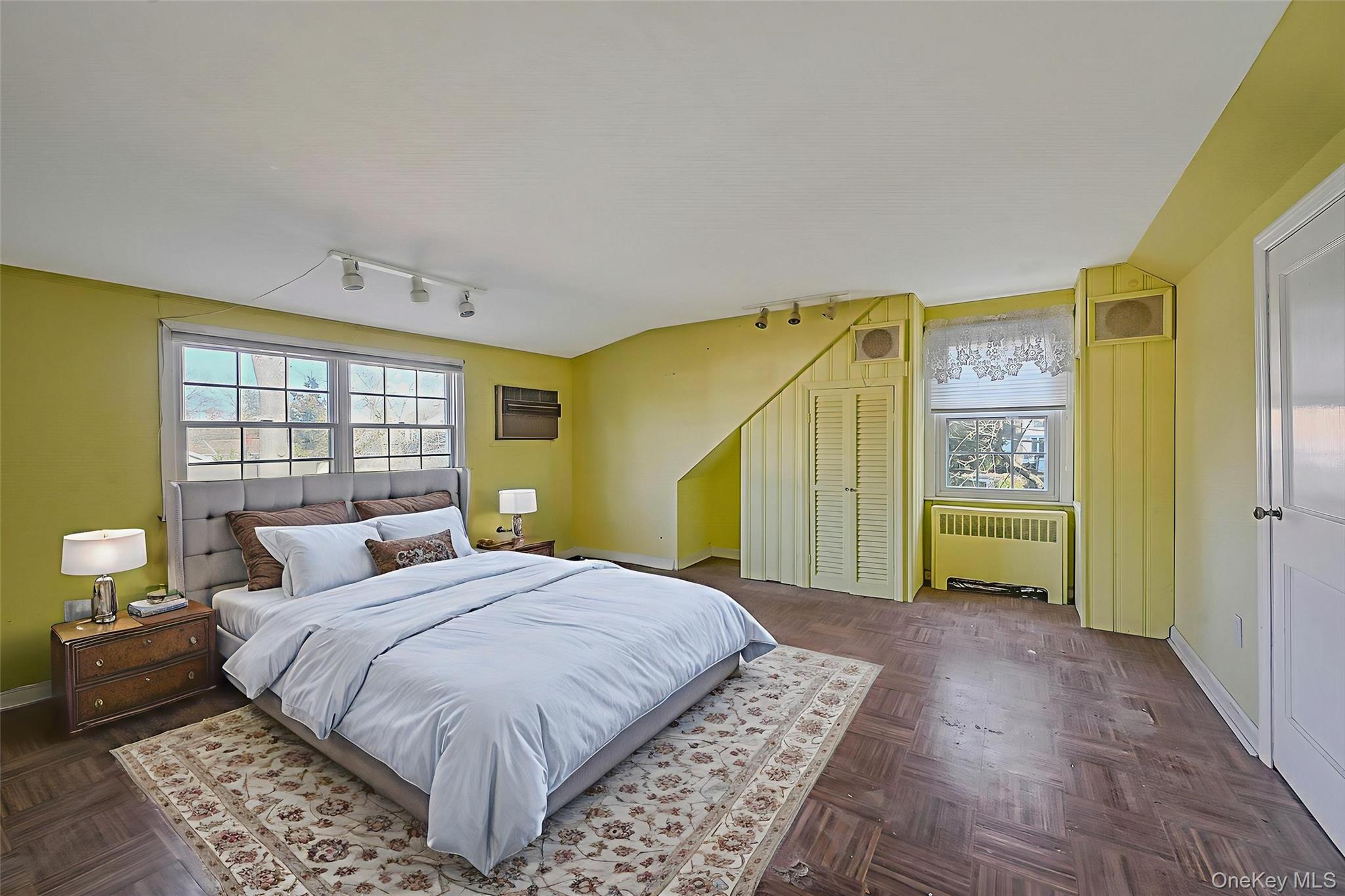 Single Family Doxsee  Suffolk County, NY 11751, MLS-943598-19