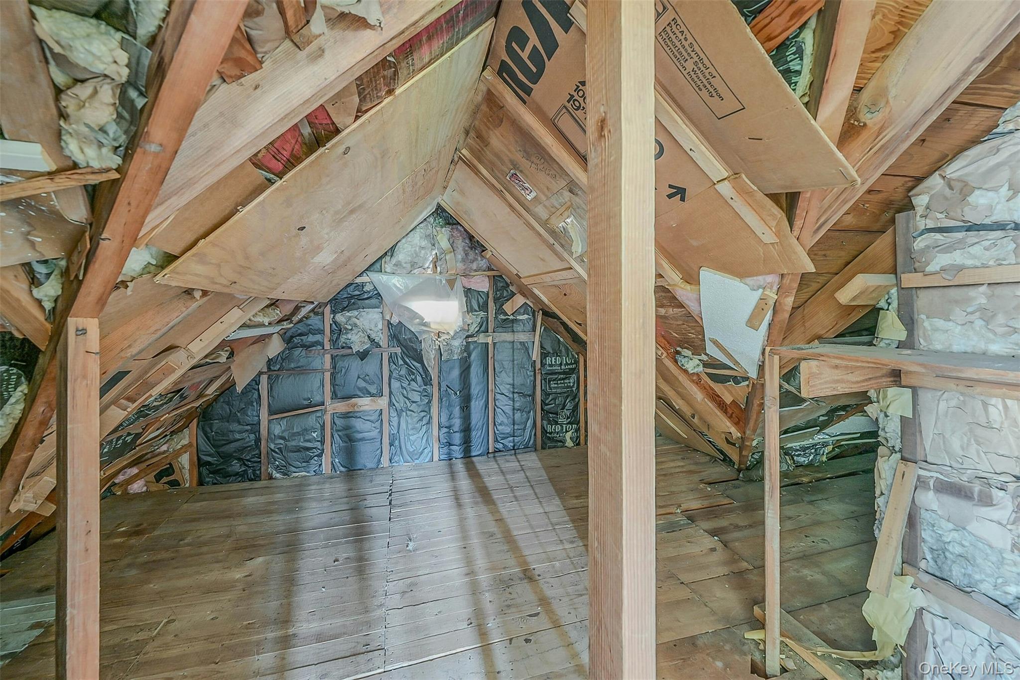 Single Family Doxsee  Suffolk County, NY 11751, MLS-943598-20