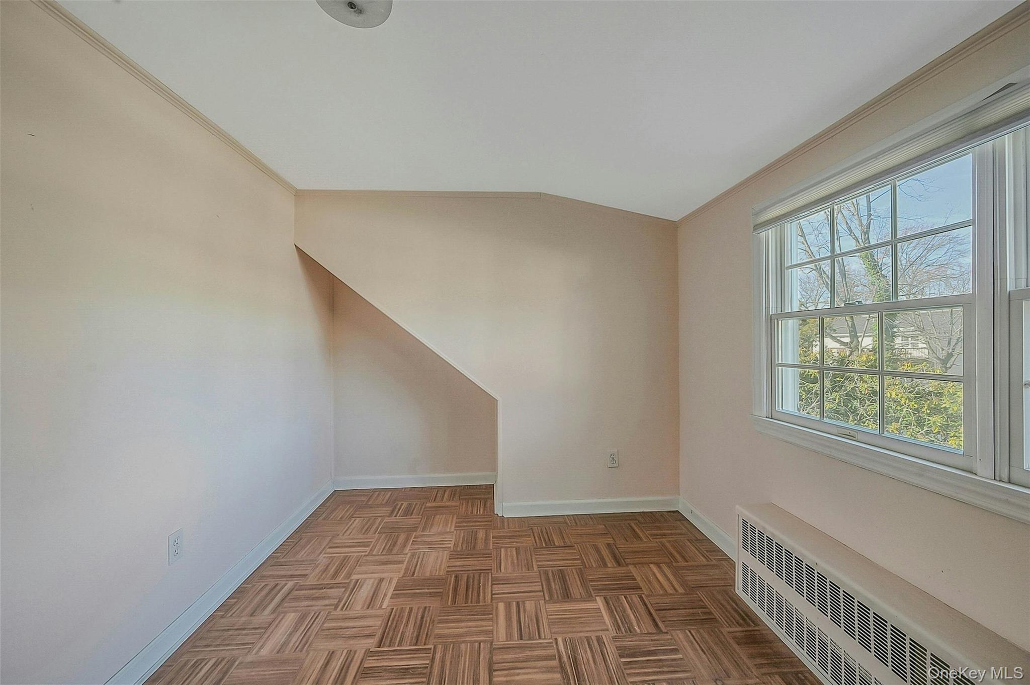 Single Family Doxsee  Suffolk County, NY 11751, MLS-943598-21