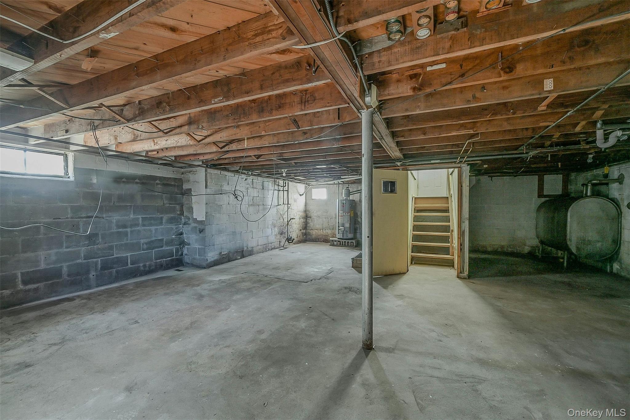 Single Family Doxsee  Suffolk County, NY 11751, MLS-943598-22