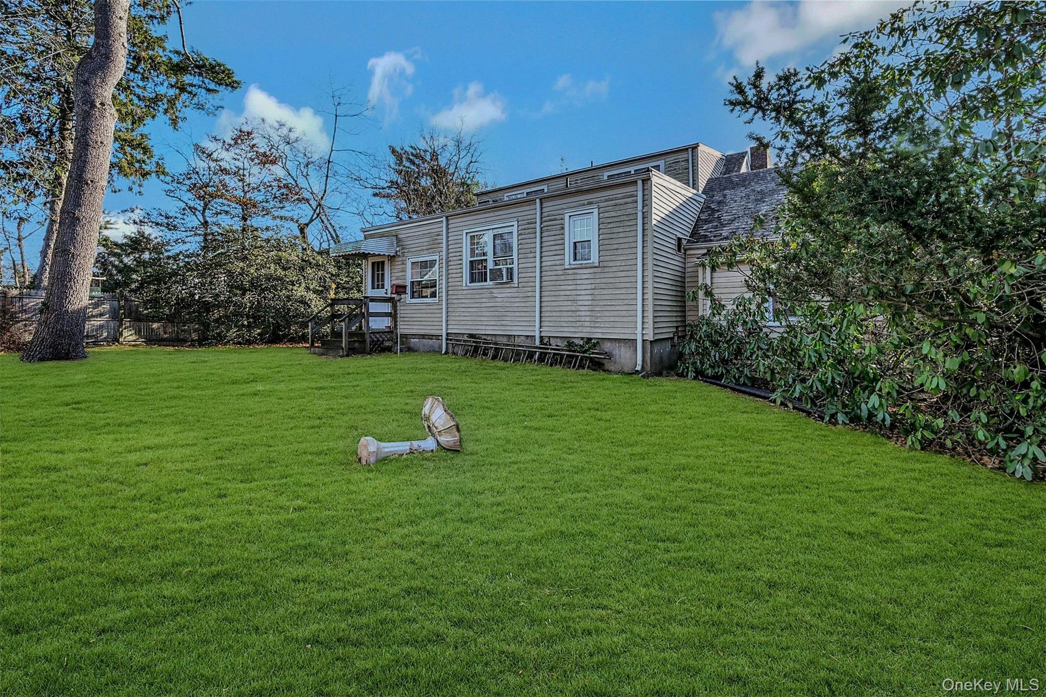 Single Family Doxsee  Suffolk County, NY 11751, MLS-943598-24