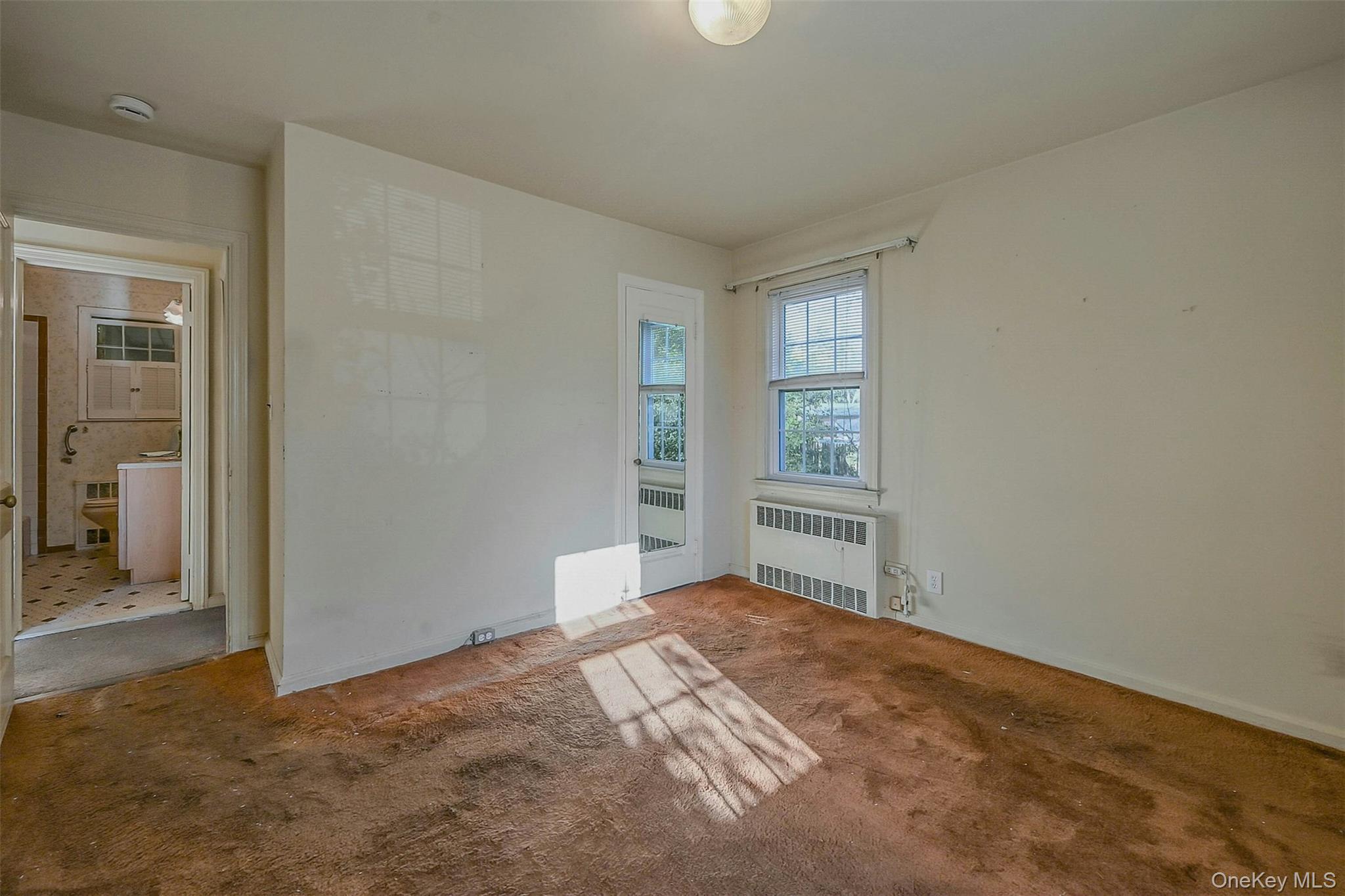 Single Family Doxsee  Suffolk County, NY 11751, MLS-943598-7