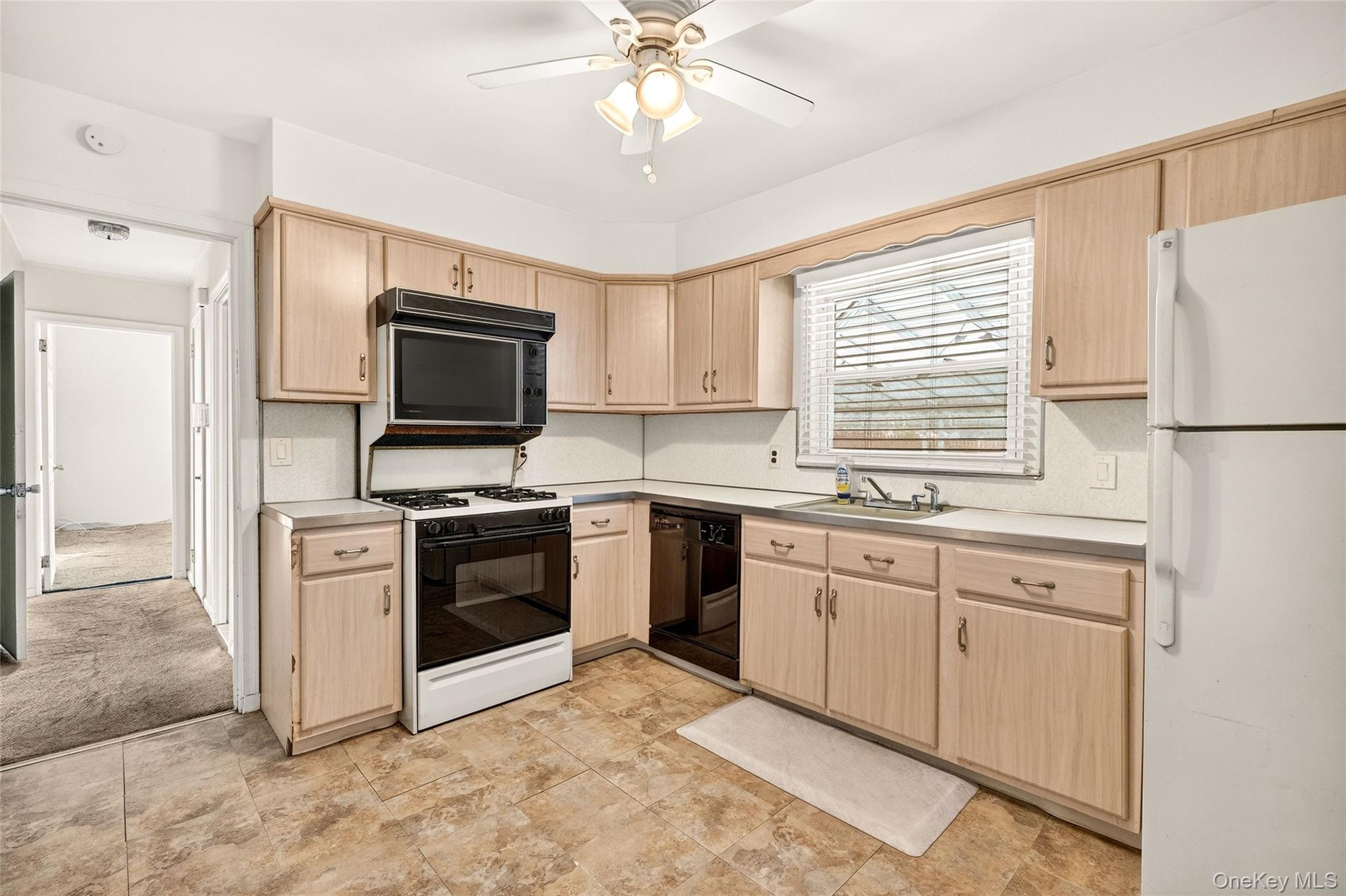 Single Family Sciortino Westchester County, NY 10607, MLS-943609-18