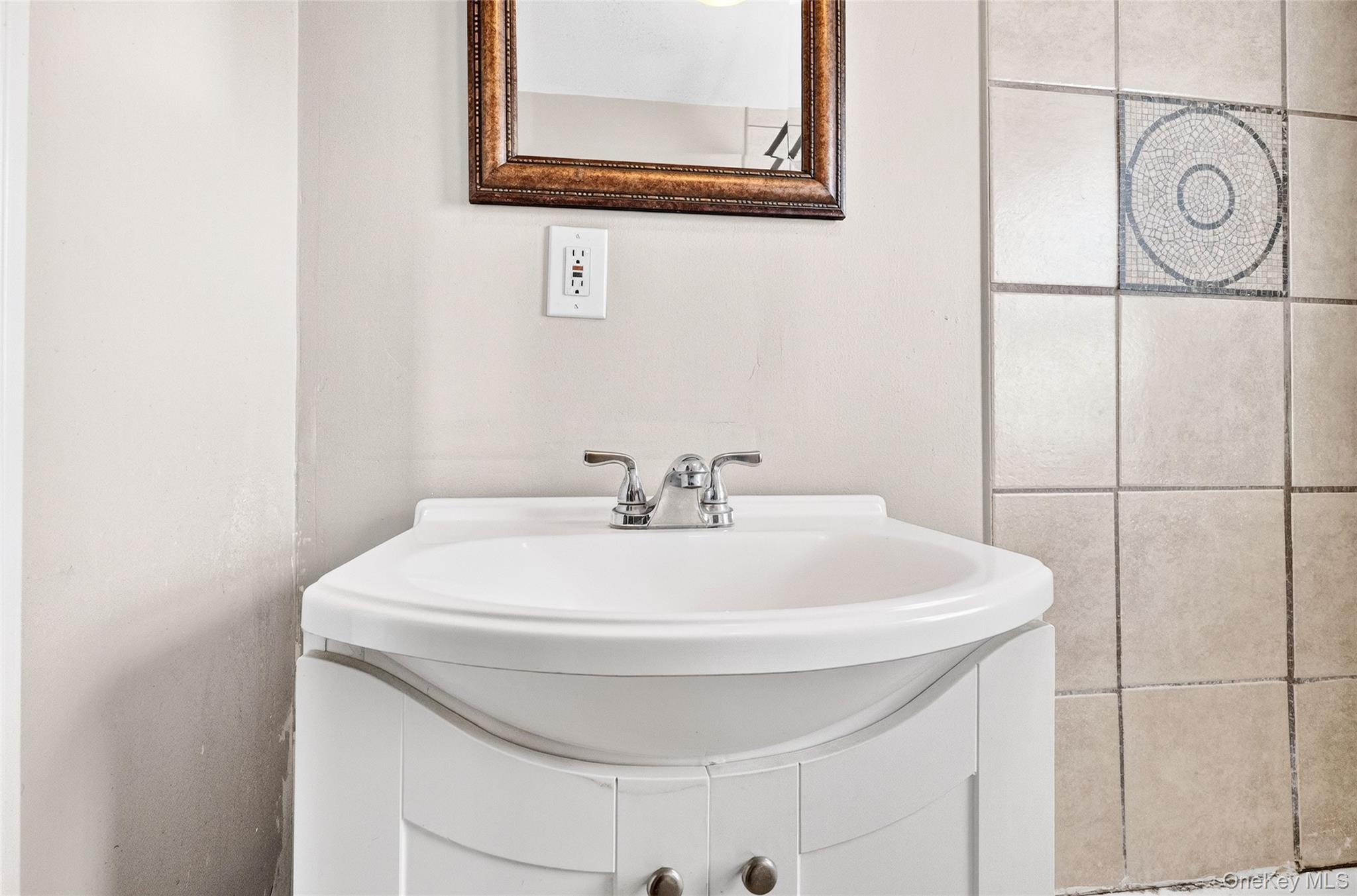 Single Family Sciortino Westchester County, NY 10607, MLS-943609-40