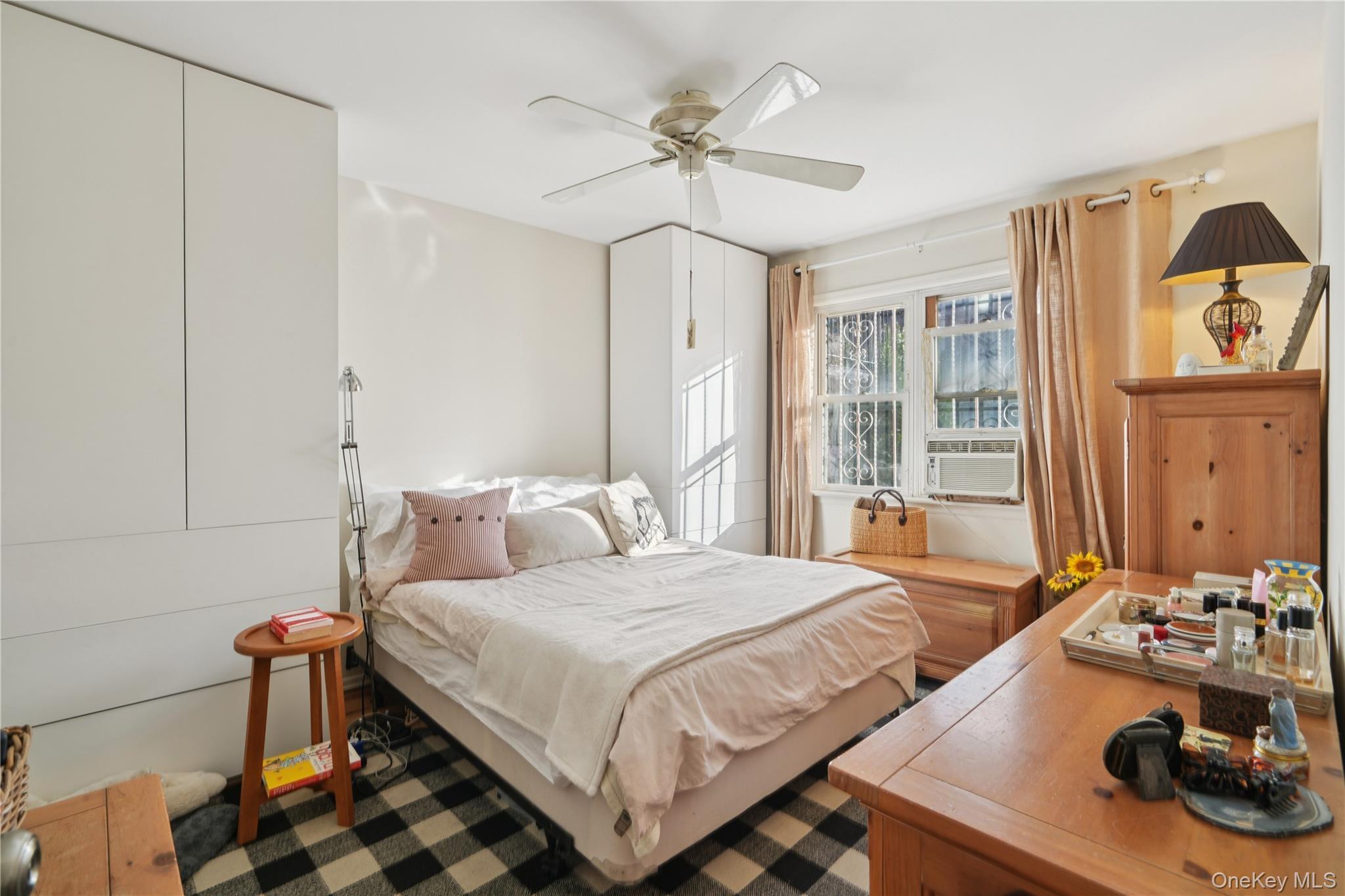 Single Family 83rd Queens, NY 11385, MLS-943619-6