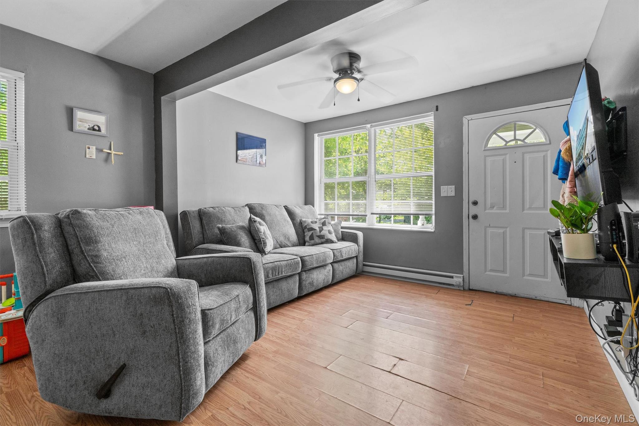 Single Family Lake Shore  Ulster County, NY 12566, MLS-943628-9