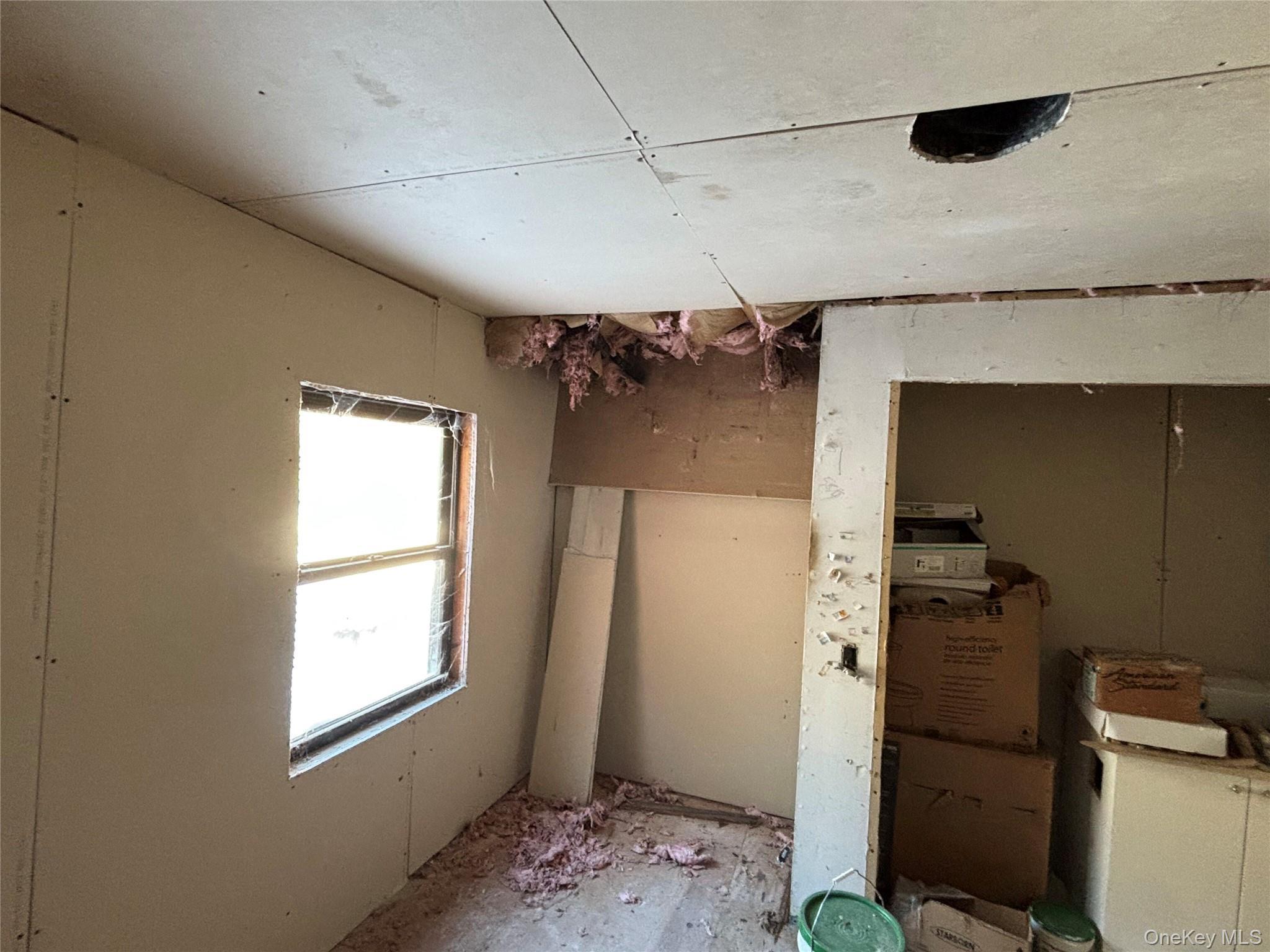 Single Family Skinner  Sullivan County, NY 12790, MLS-943655-37