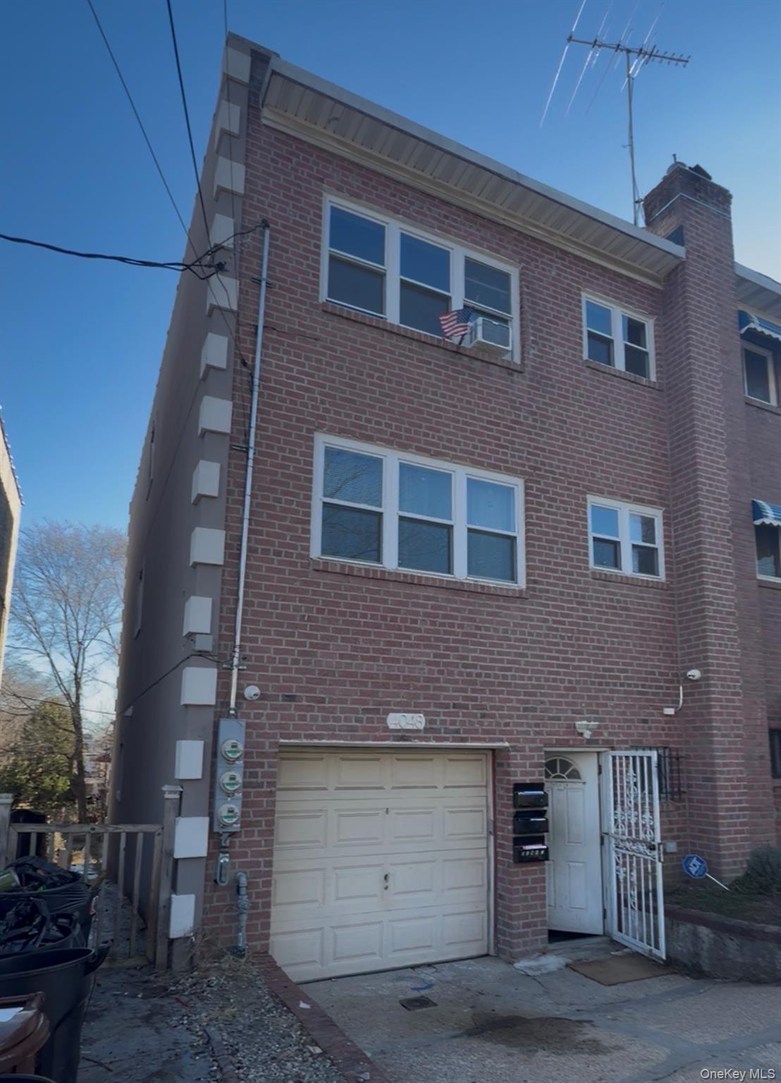 Single Family Harper  Bronx, NY 10466, MLS-943680-12
