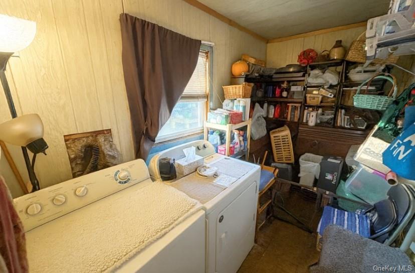 Single Family Larch  Suffolk County, NY 11787, MLS-943702-12