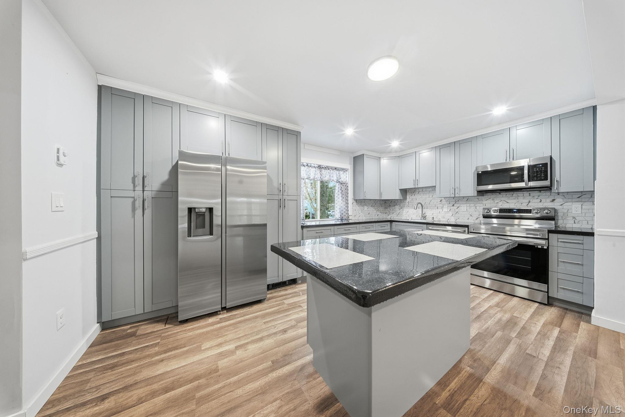 Single Family Elizabeth  Sullivan County, NY 12751, MLS-943716-2