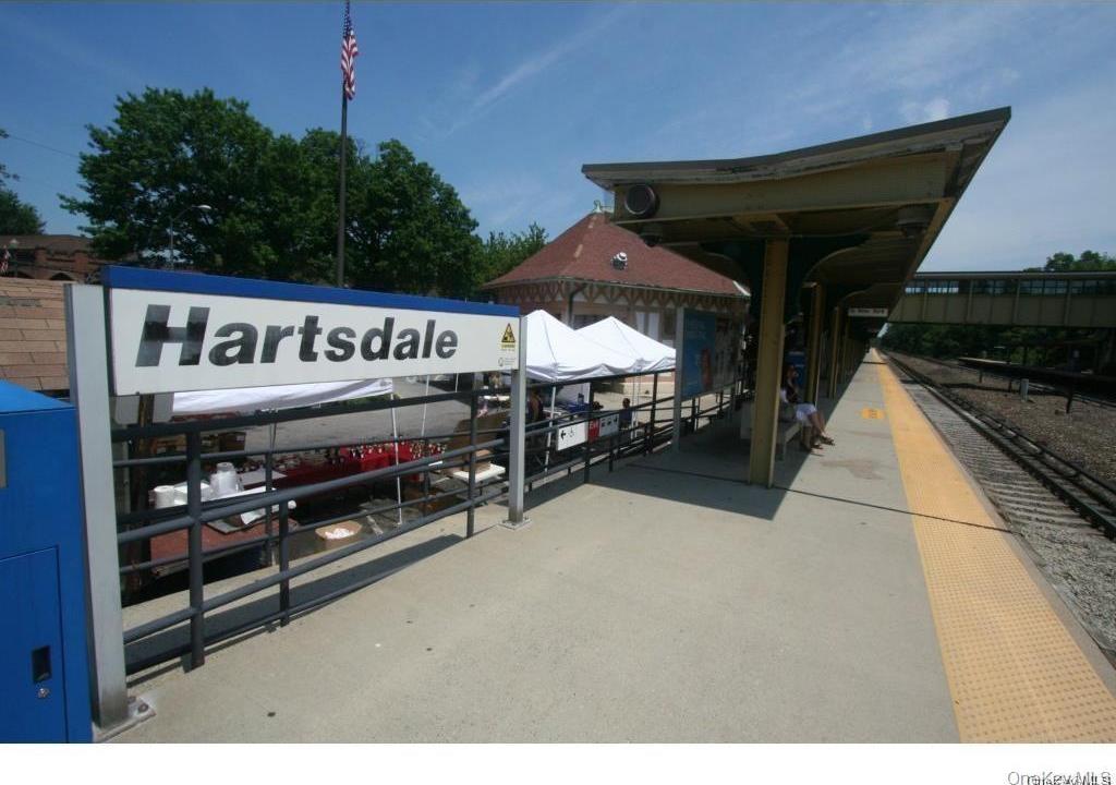 Coop Hartsdale  Westchester County, NY 10530, MLS-943743-18