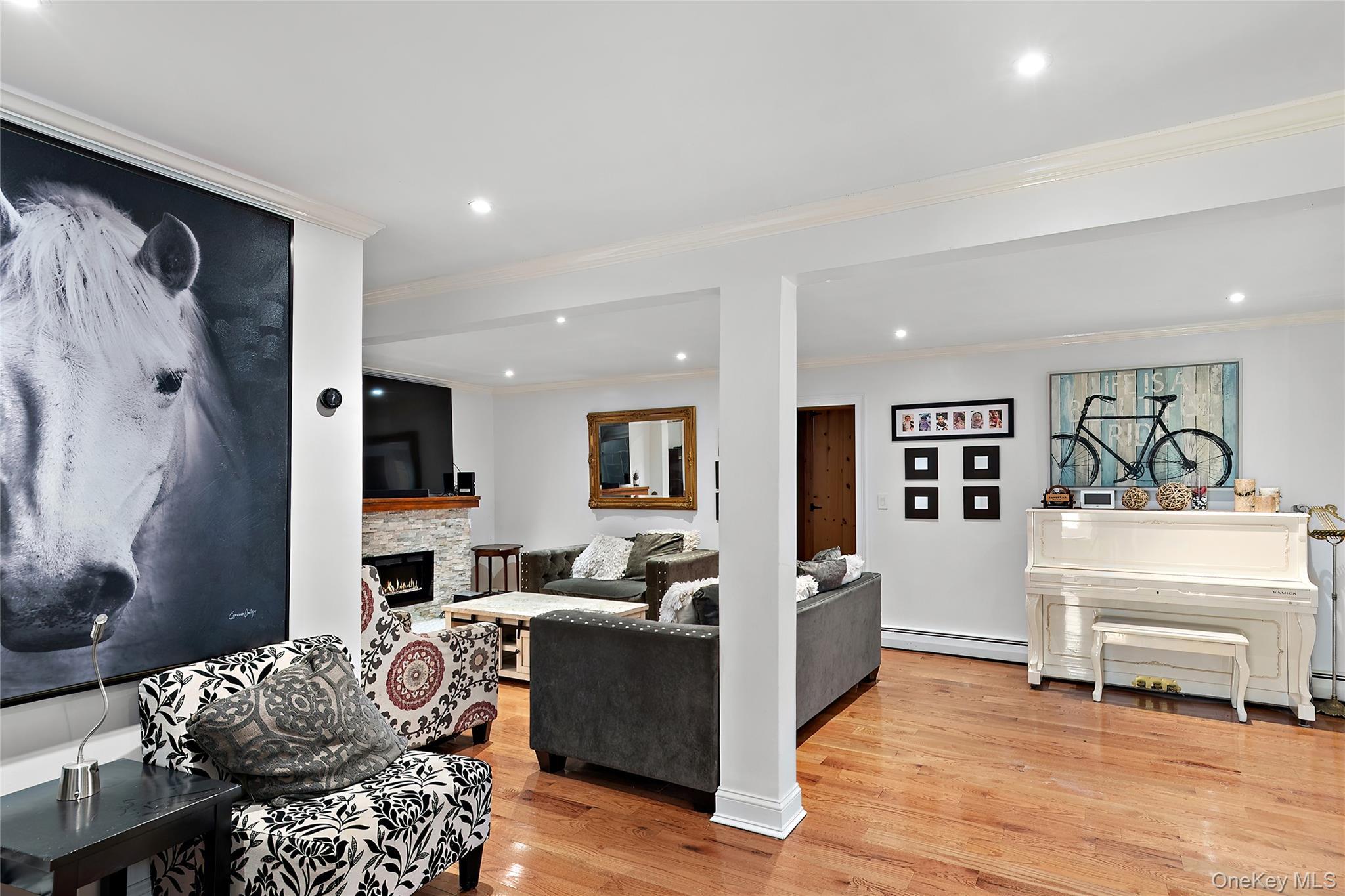 Single Family Highland  Dutchess County, NY 12590, MLS-943763-6