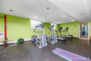 Condo Broadway  Nassau County, NY 11561, MLS-943767-16