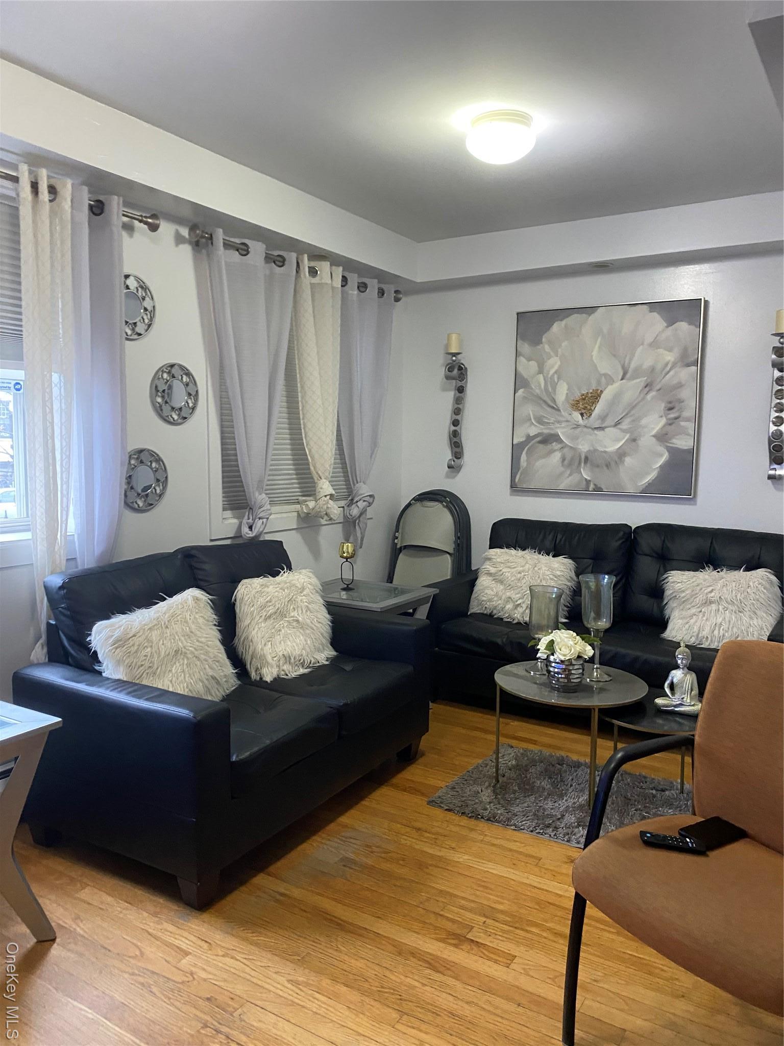 Single Family E 163rd Bronx, NY 10456, MLS-943769-4