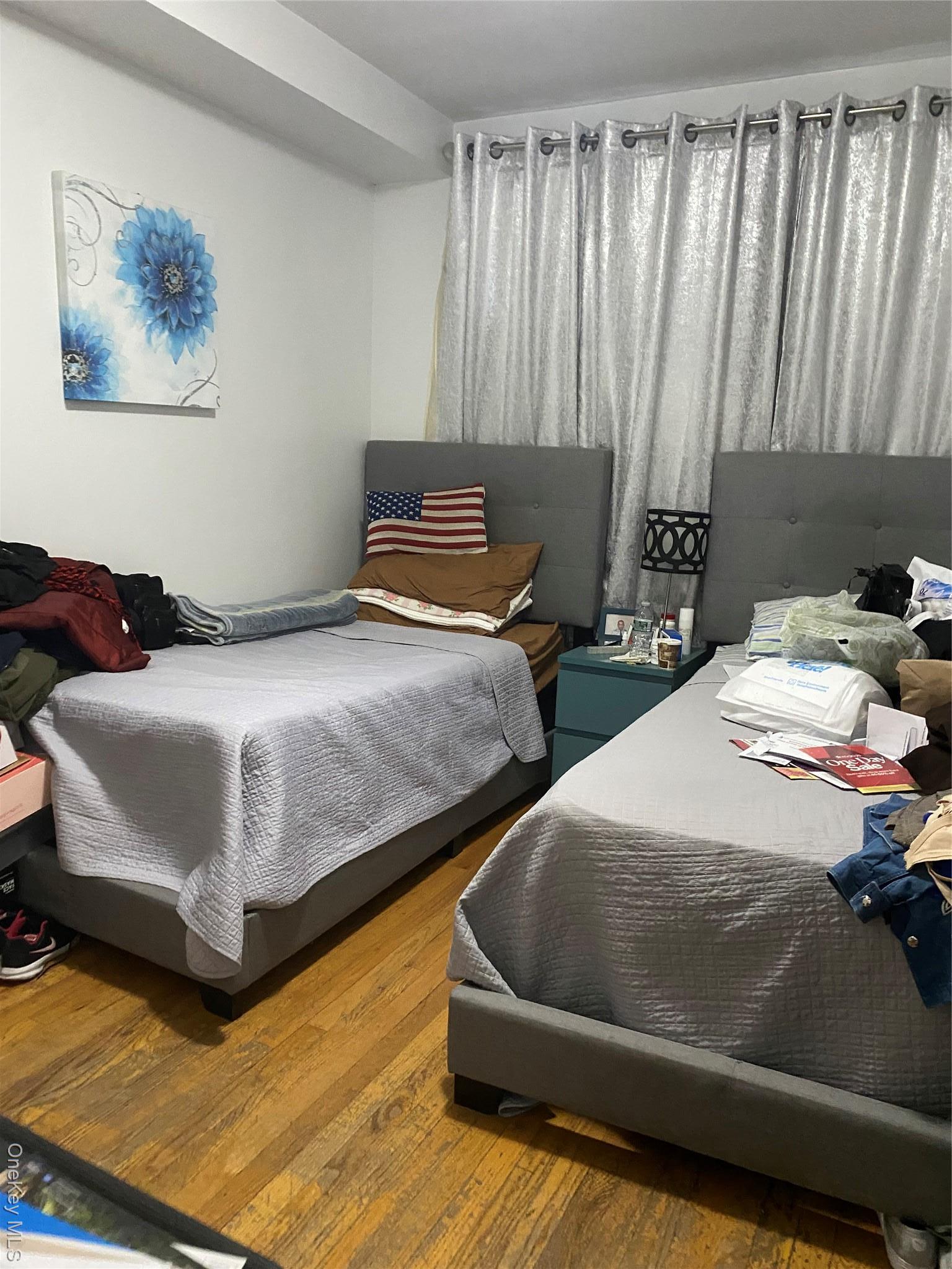 Single Family E 163rd Bronx, NY 10456, MLS-943769-9