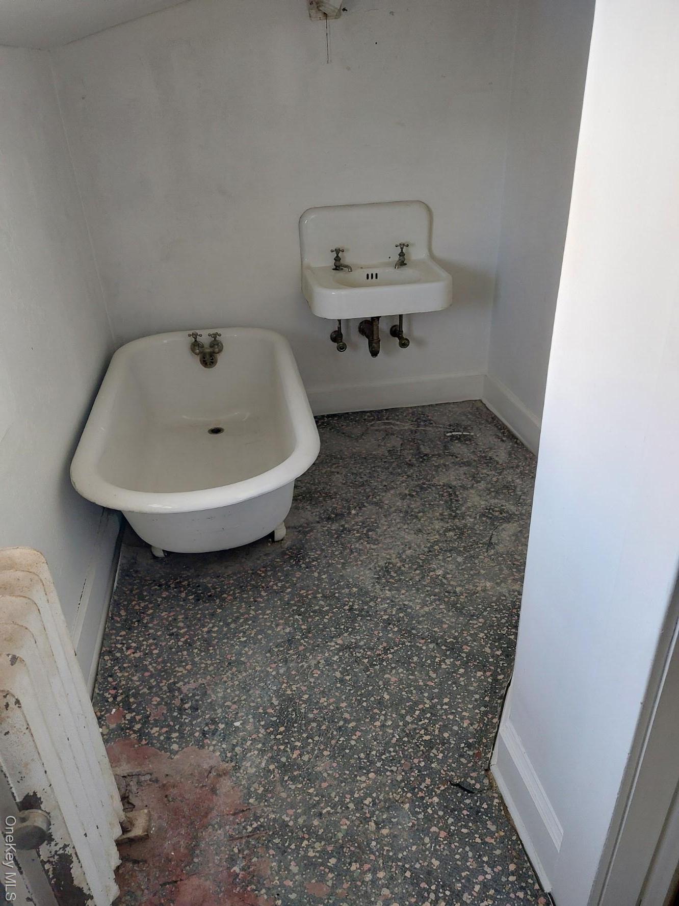 Single Family Priscella A/k/a 31 Primrose Westchester County, NY 10710, MLS-943771-16