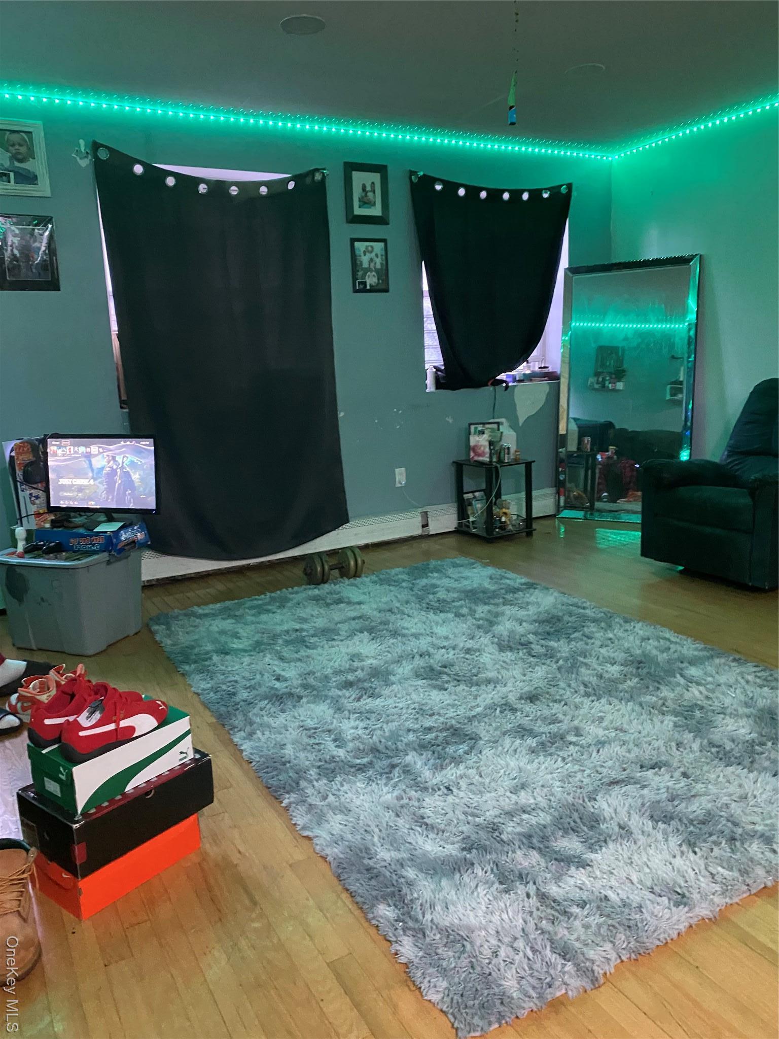 Single Family E 163rd  Bronx, NY 10456, MLS-943805-5