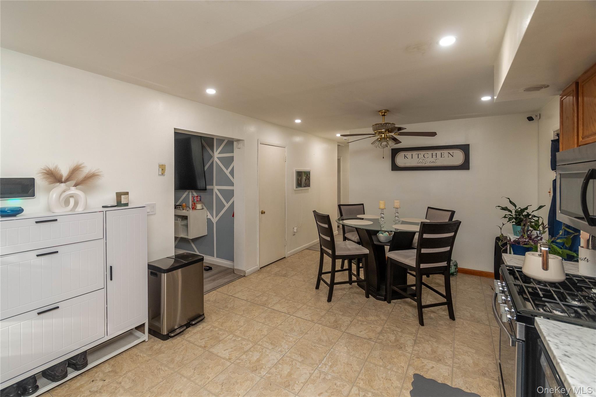 Single Family Fourth  Orange County, NY 12729, MLS-943814-16