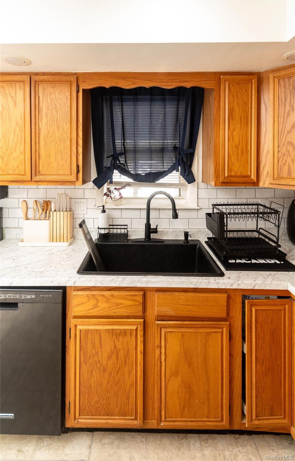 Single Family Fourth  Orange County, NY 12729, MLS-943814-17