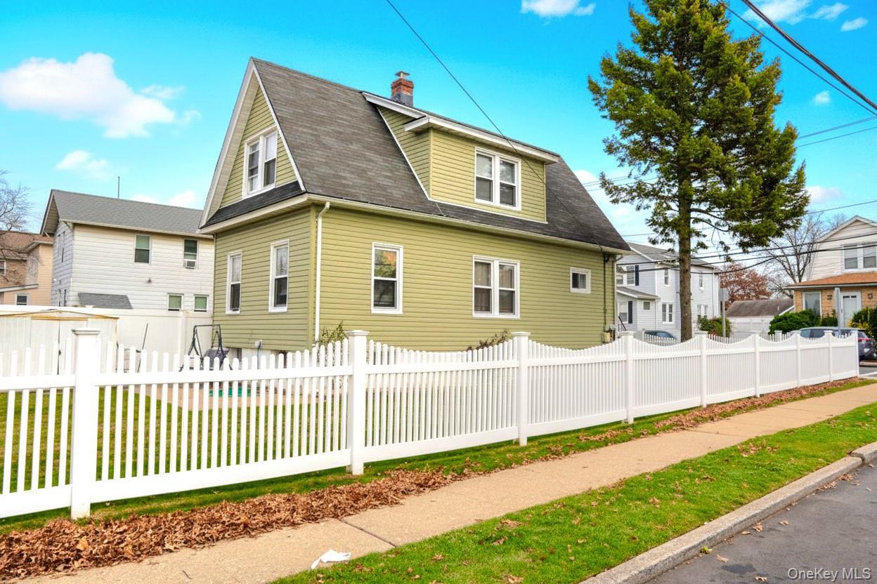 Single Family Lehrer  Nassau County, NY 11003, MLS-943843-14