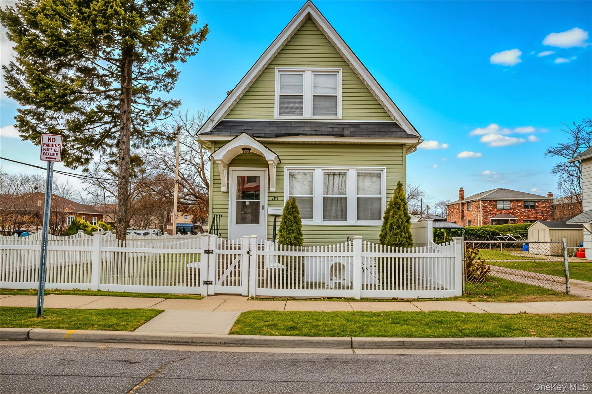 Single Family Lehrer  Nassau County, NY 11003, MLS-943843-2