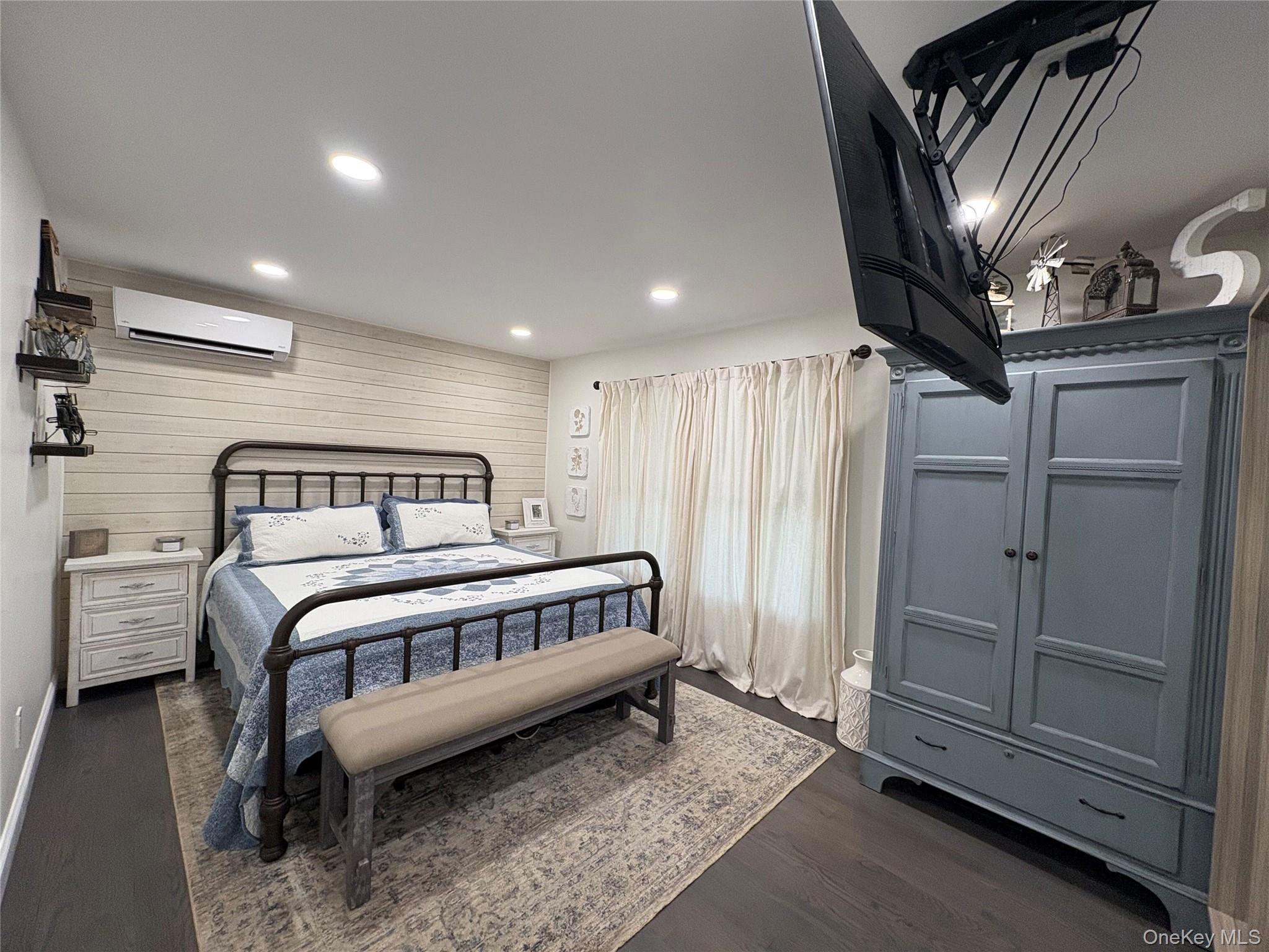 Single Family Sugarbush Suffolk County, NY 11727, MLS-943847-6