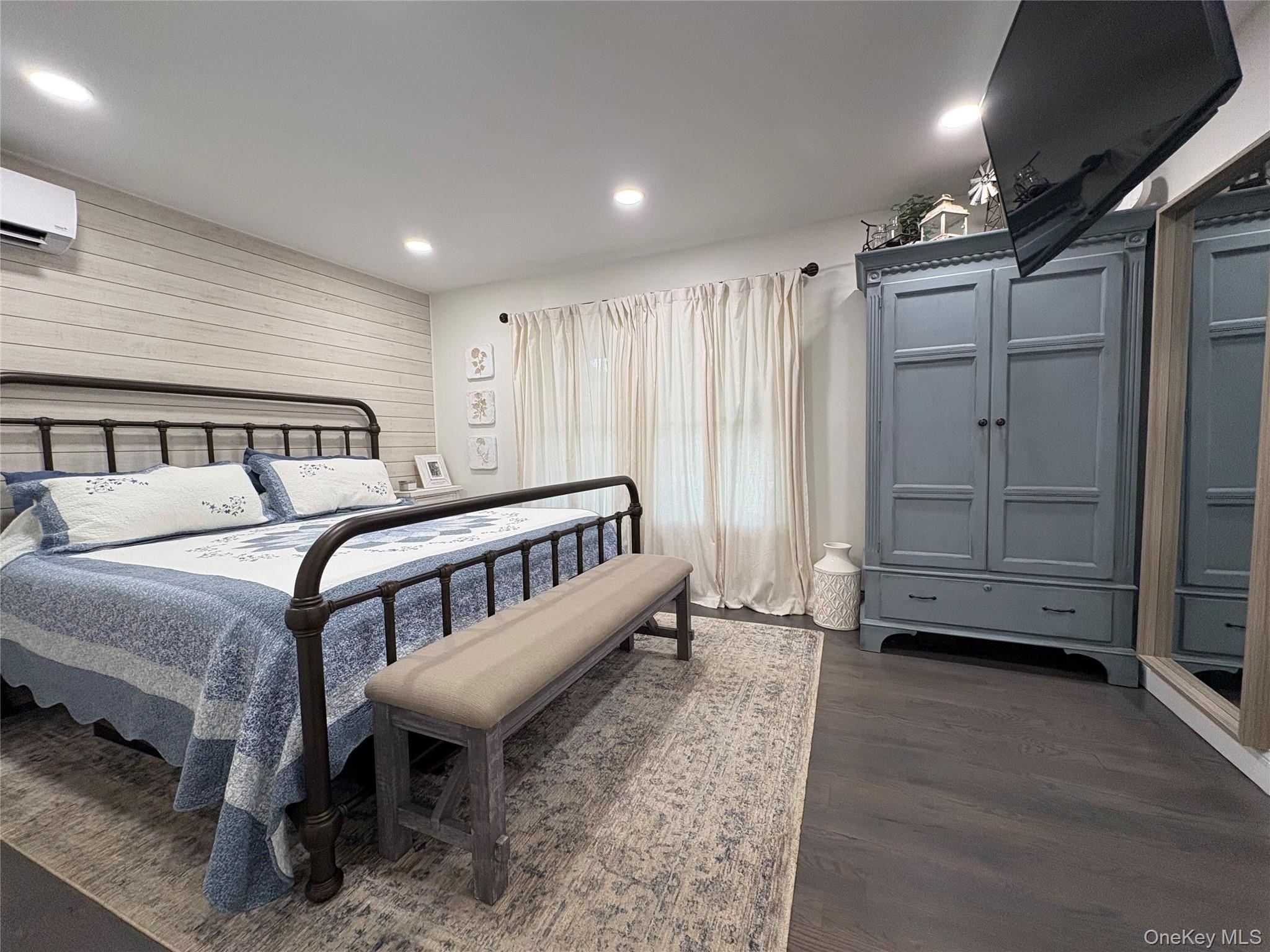 Single Family Sugarbush Suffolk County, NY 11727, MLS-943847-7