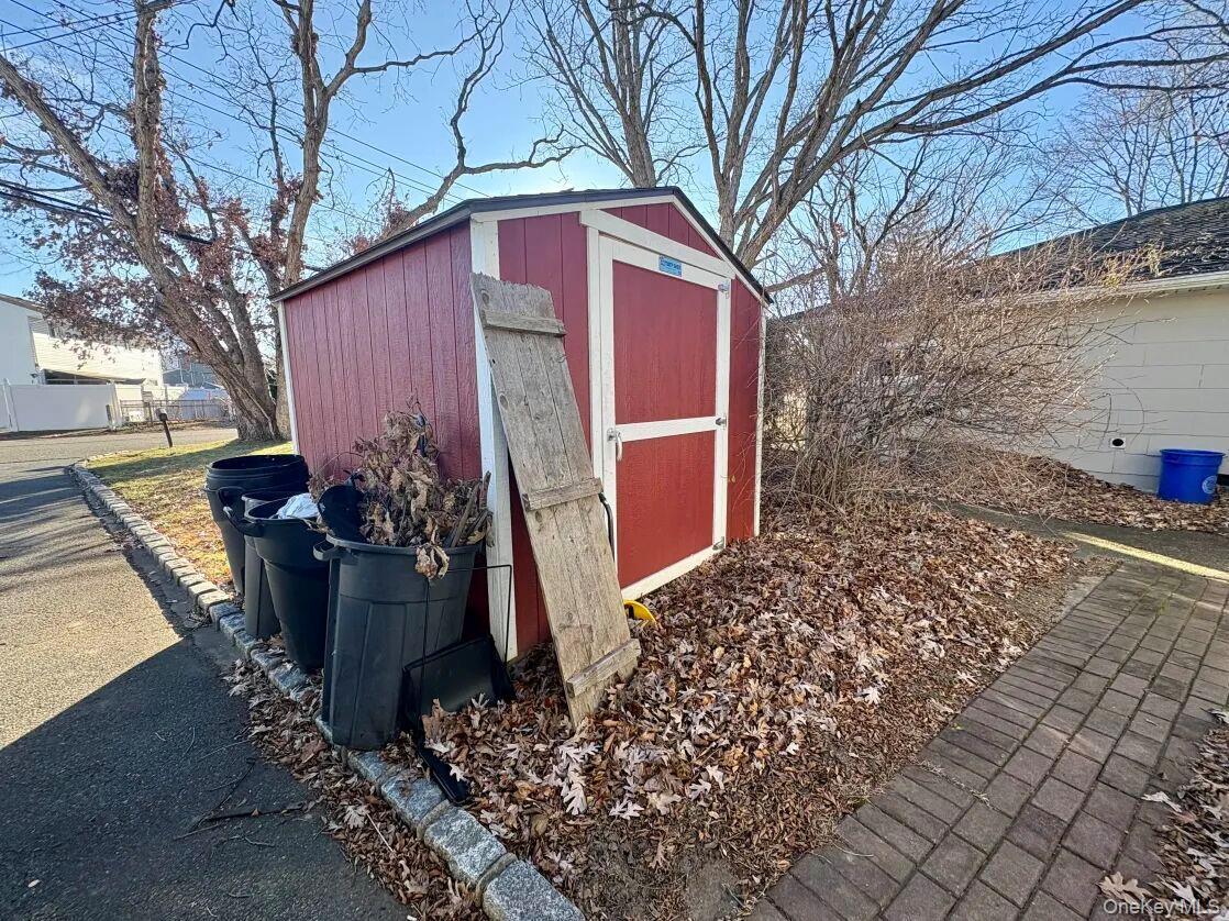 Single Family Tell  Suffolk County, NY 11729, MLS-943848-18