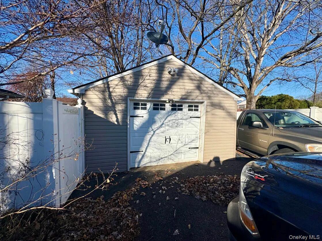 Single Family Tell  Suffolk County, NY 11729, MLS-943848-19