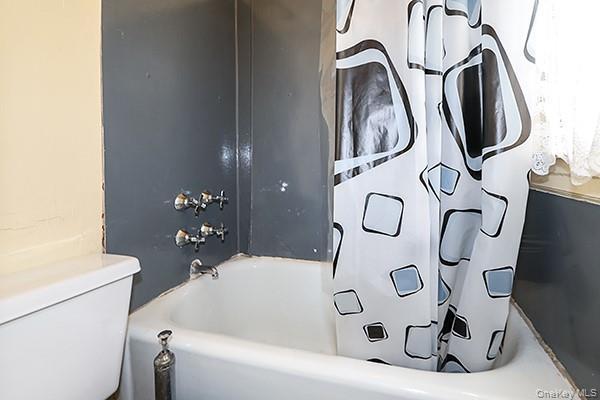 Single Family 54th  Queens, NY 11378, MLS-943859-35