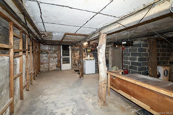 Single Family 54th  Queens, NY 11378, MLS-943859-36