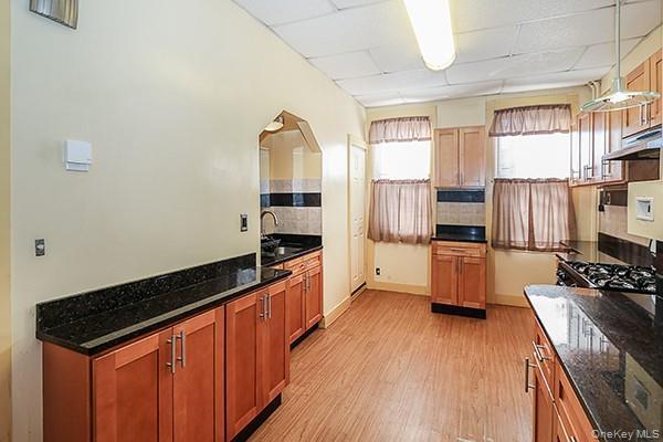 Single Family 54th  Queens, NY 11378, MLS-943859-6