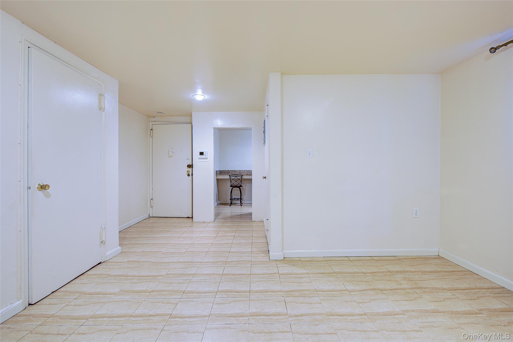 Apartment Burns  Queens, NY 11375, MLS-943877-3