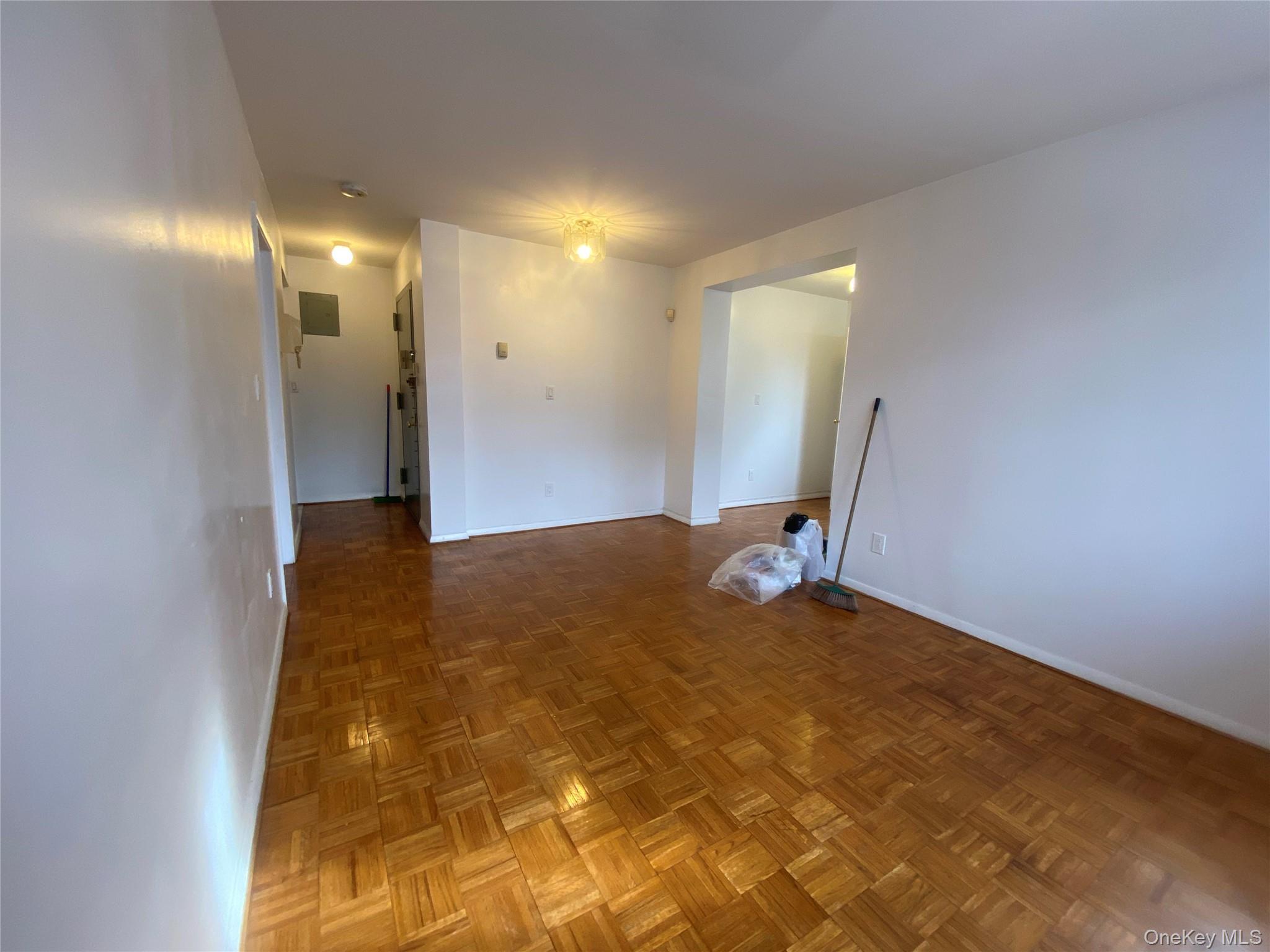 Apartment 41st  Queens, NY 11377, MLS-943908-11