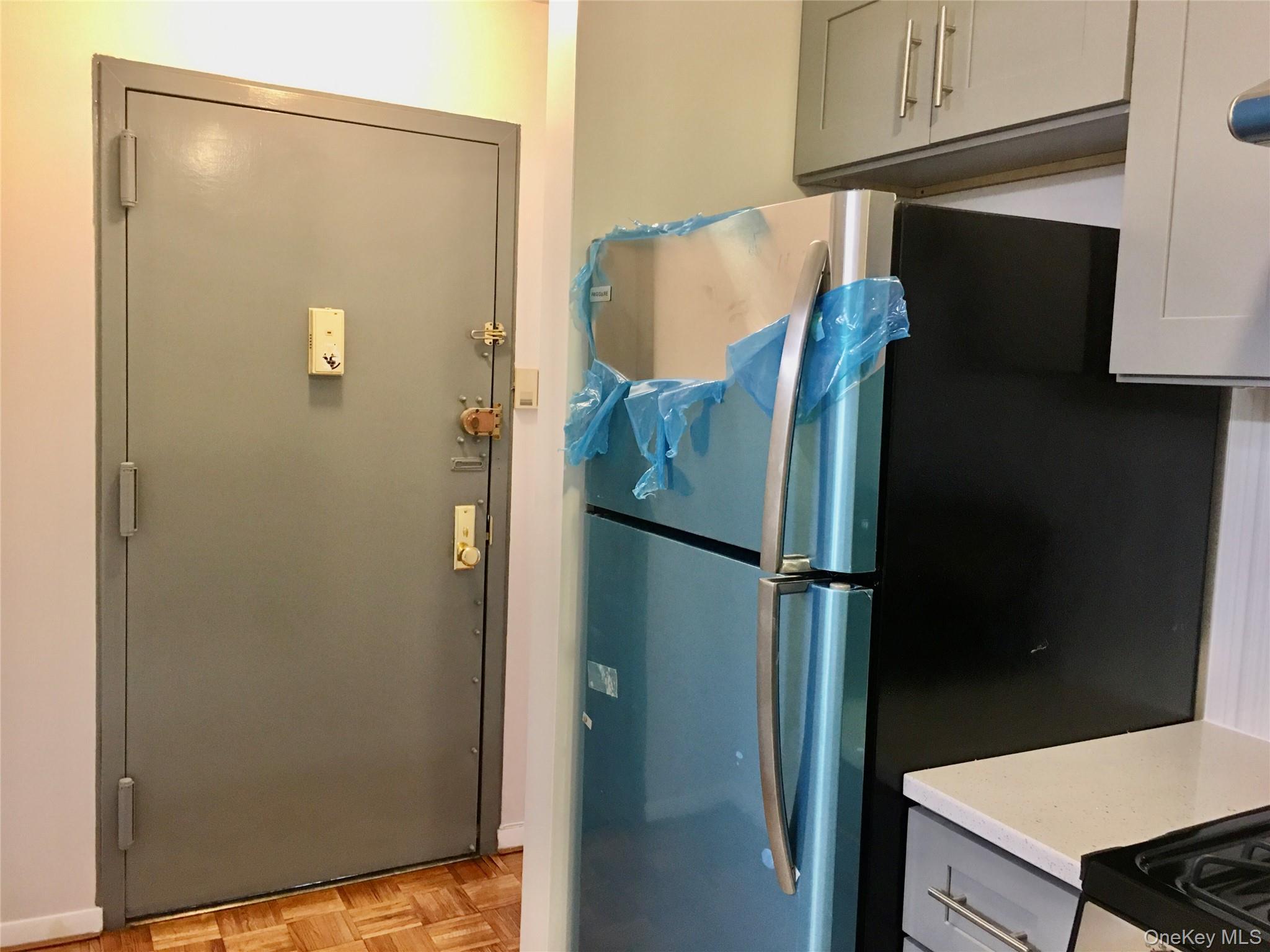 Apartment 41st  Queens, NY 11377, MLS-943908-5