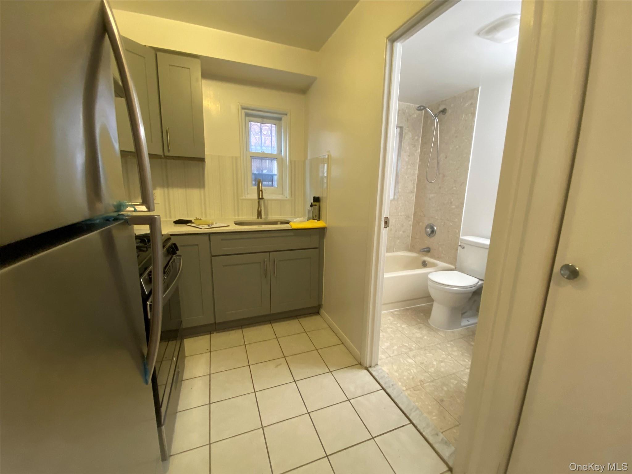 Apartment 41st  Queens, NY 11377, MLS-943908-8