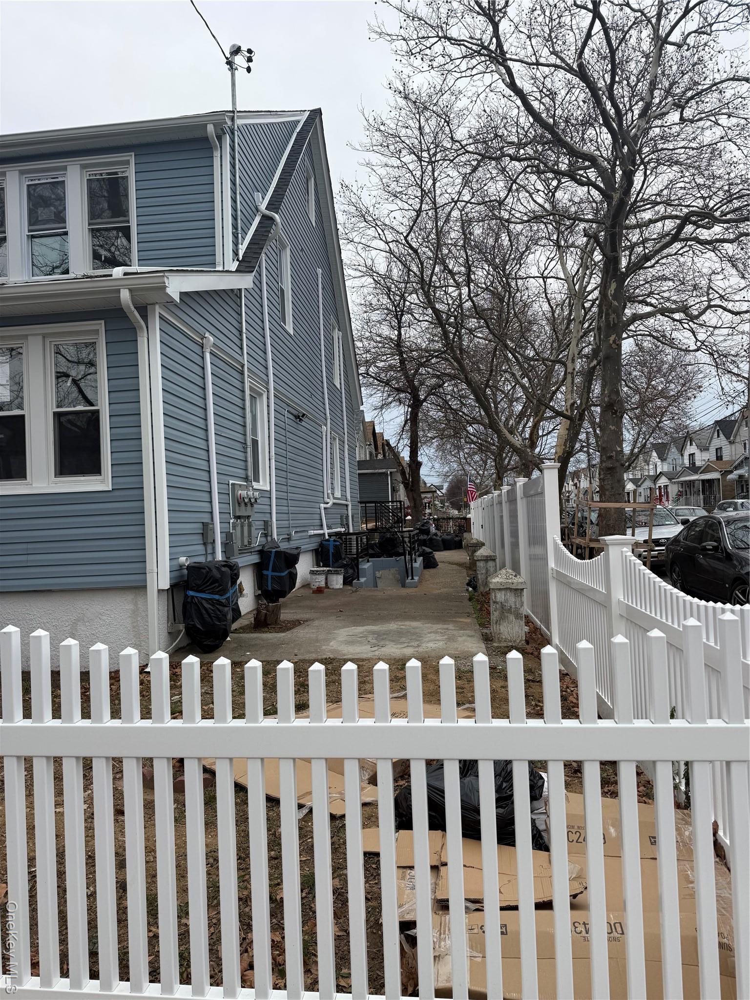 Single Family 115th Ave Queens, NY 11436, MLS-943909-2